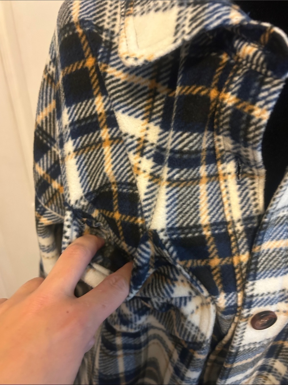 Maurice’s 2XL Plaid Teddy Jacket in Navy and Cream - Picture 3 of 6